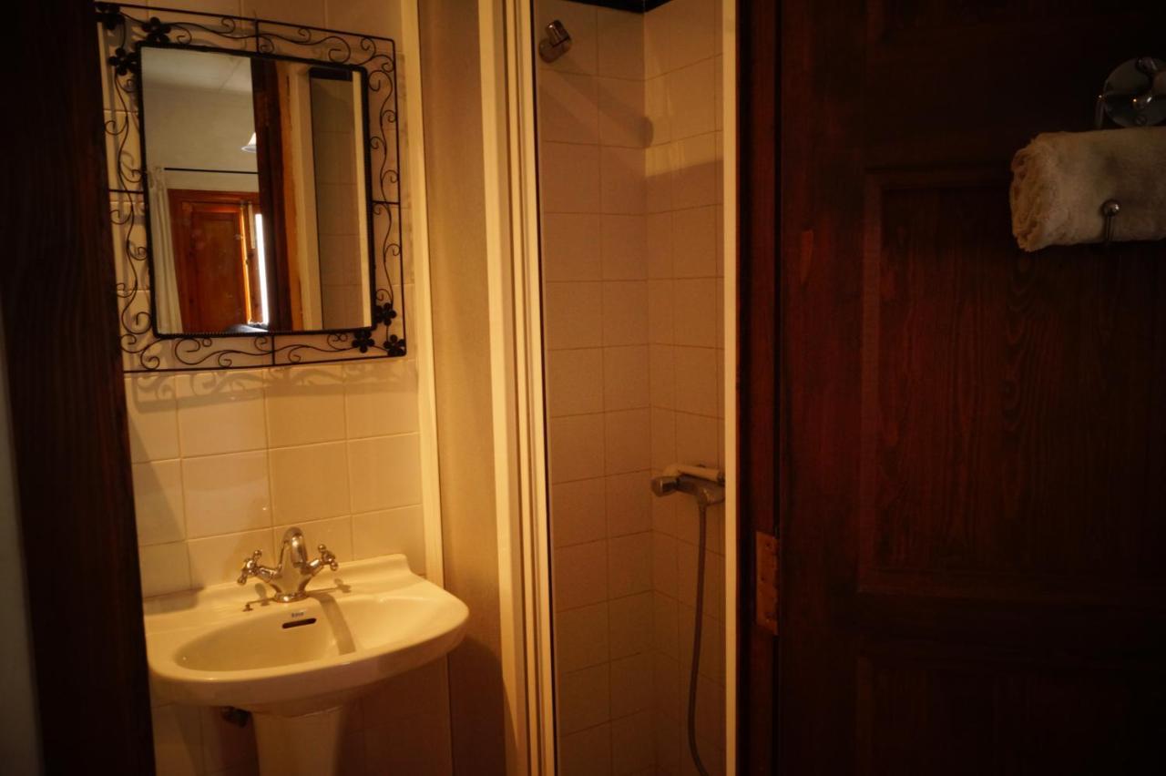 Casa Rural La Jara -Fonda De Navarres- Hotel Kültér fotó